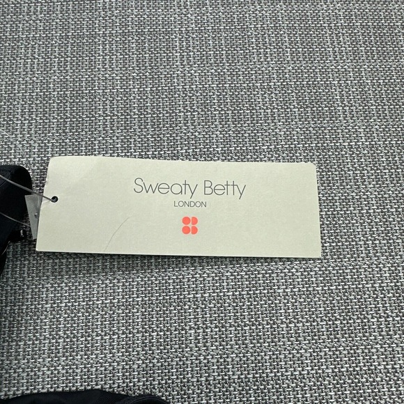 Sweaty Betty Ultra Running Bra 32D Black‎ High Support Adjustable Straps New - Picture 3 of 10